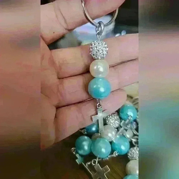 Religious keychains,  favors - Picture 2 of 2